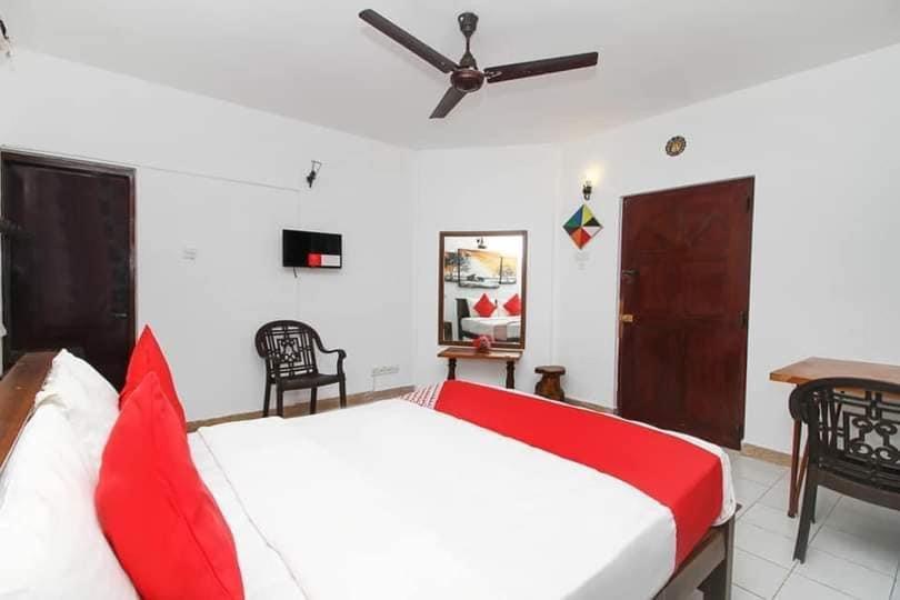 Oyo 459 Barasti Beach Resort كالوتارا المظهر الخارجي الصورة