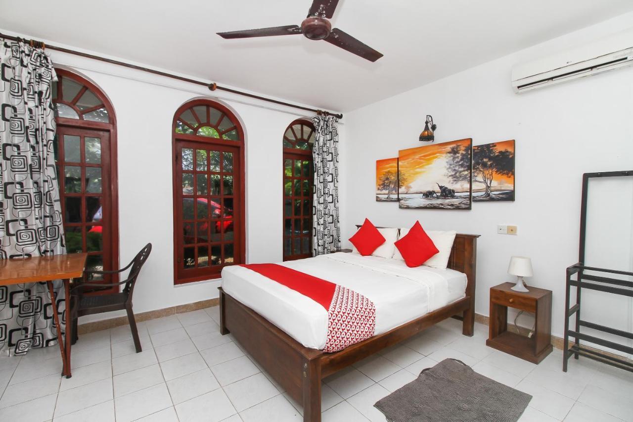 Oyo 459 Barasti Beach Resort كالوتارا المظهر الخارجي الصورة