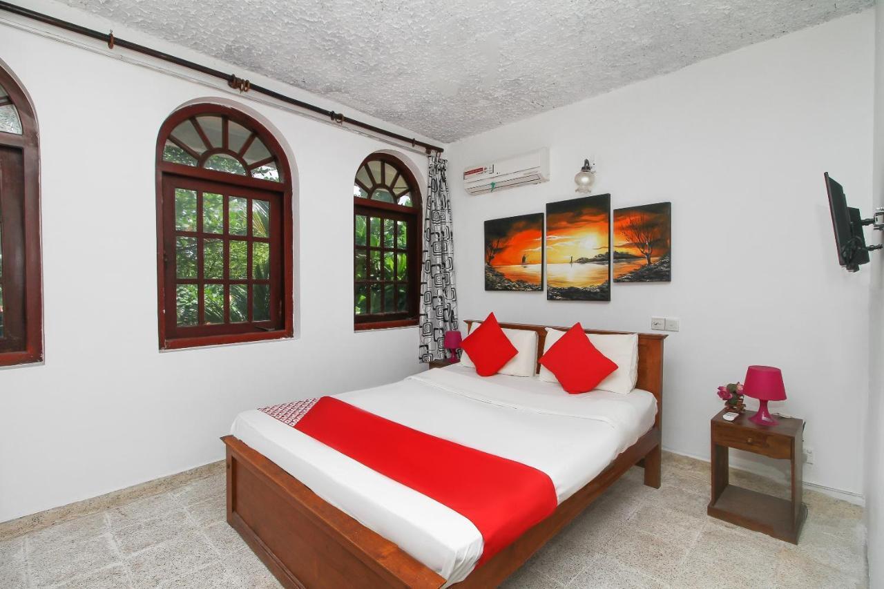 Oyo 459 Barasti Beach Resort كالوتارا المظهر الخارجي الصورة