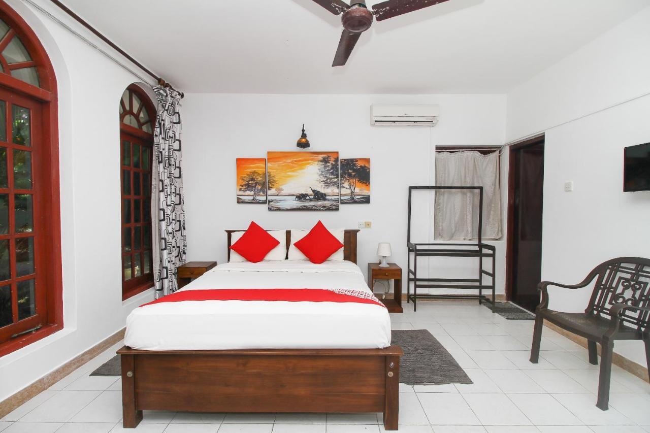 Oyo 459 Barasti Beach Resort كالوتارا المظهر الخارجي الصورة